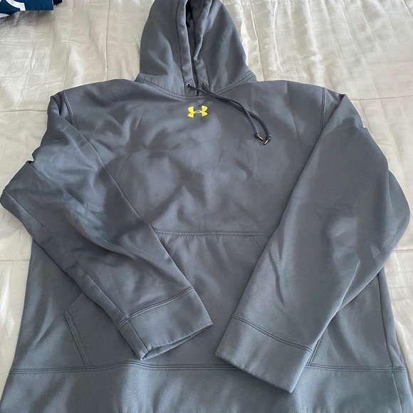 Under Armour Other - UA hoodie